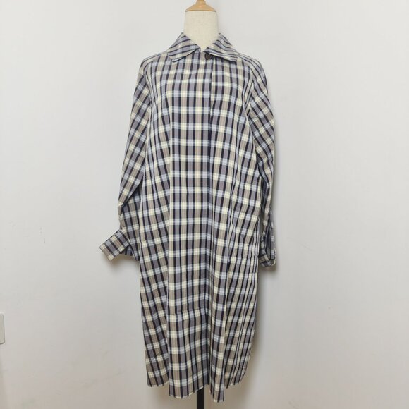 THE ROW Tavishina Checked Silk And Cotton-blend Poplin Coat In Neutrals - Picture 3 of 14